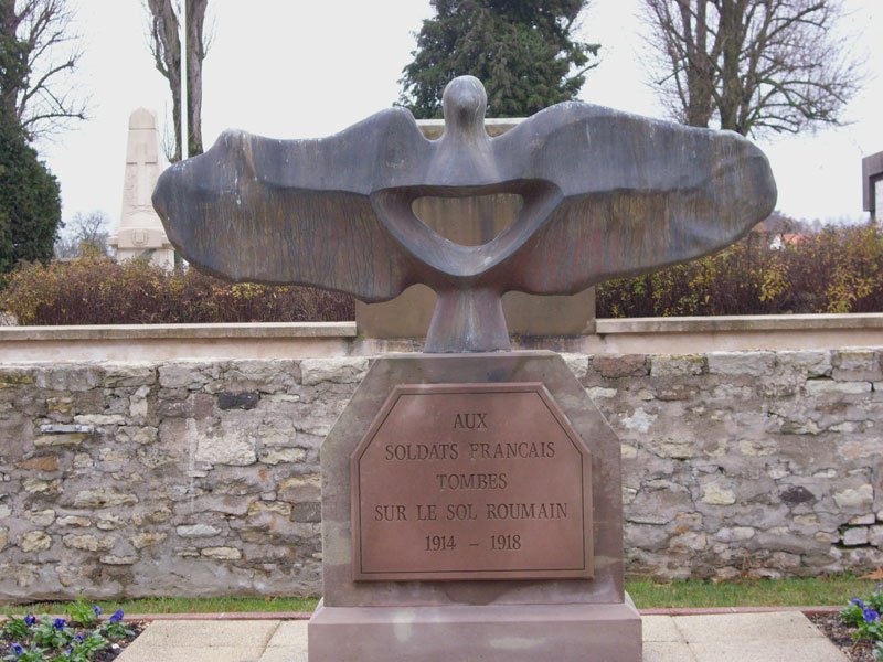 Monument à la mémoire des soldats français tombés en Roumanie